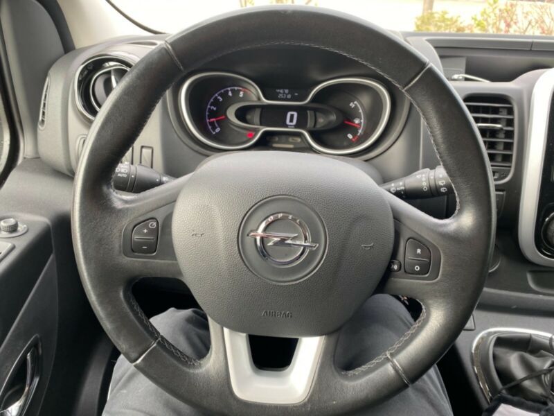 Opel Vivaro • 2018 • 104,000 km 8