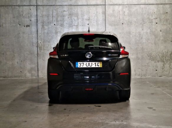 Nissan Leaf • 2018 • 99,950 km 1