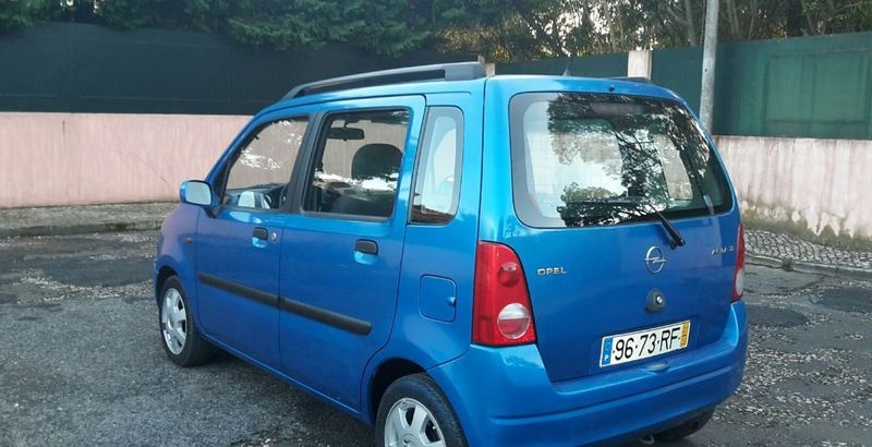 Opel Agila • 2001 • 131,400 km 3