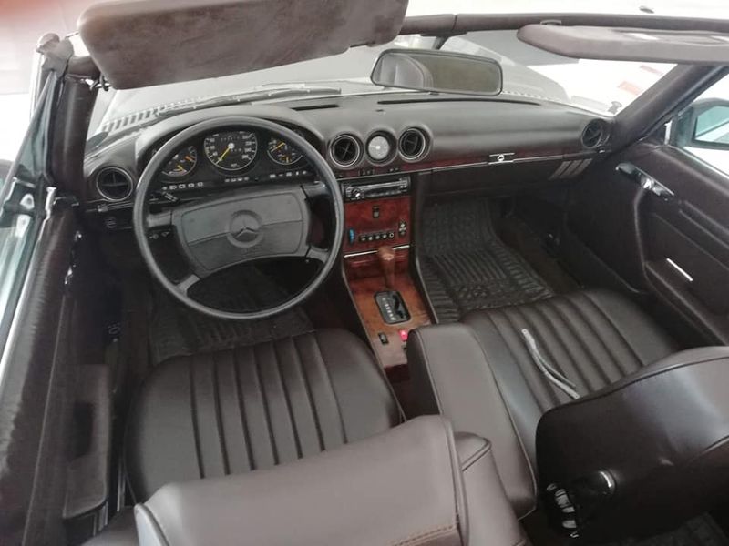 Mercedes-Benz SL • 2009 • 58,000 km 5