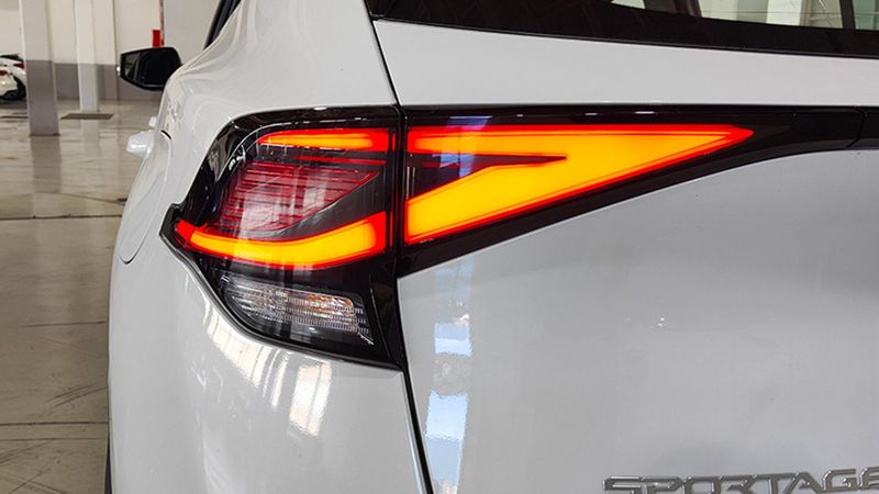 Kia Sportage • 2022 • 19,280 km 16