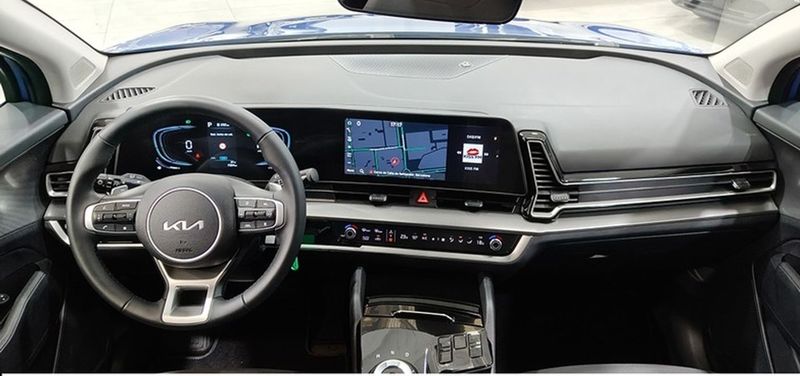 Kia Sportage • 2024 • 27,364 km 6