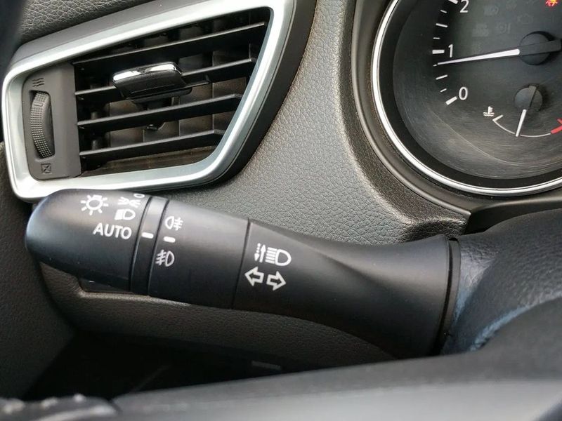 Nissan Qashqai • 2018 • 38,000 km 14