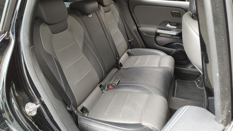 Mercedes-Benz GLA • 2020 • 41,000 km 23