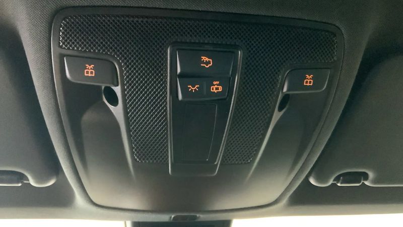 Mercedes-Benz A-Class • 2017 • 88,752 km 13