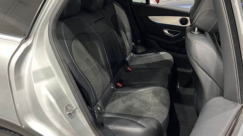 Mercedes-Benz GLC • 2017 • 112,450 km 8