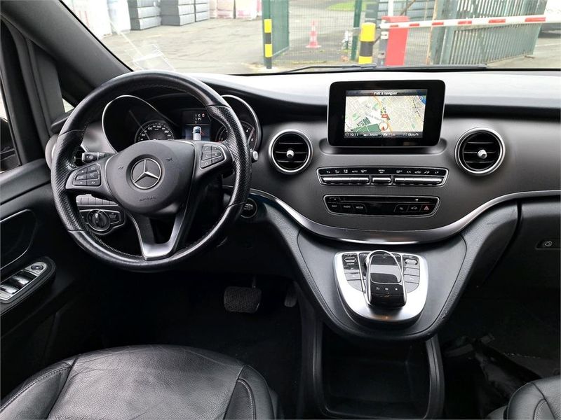 Mercedes-Benz Sprinter • 2018 • 193,077 km 6