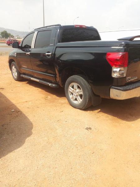 Toyota Tundra • 2008 • 34,224 km 1