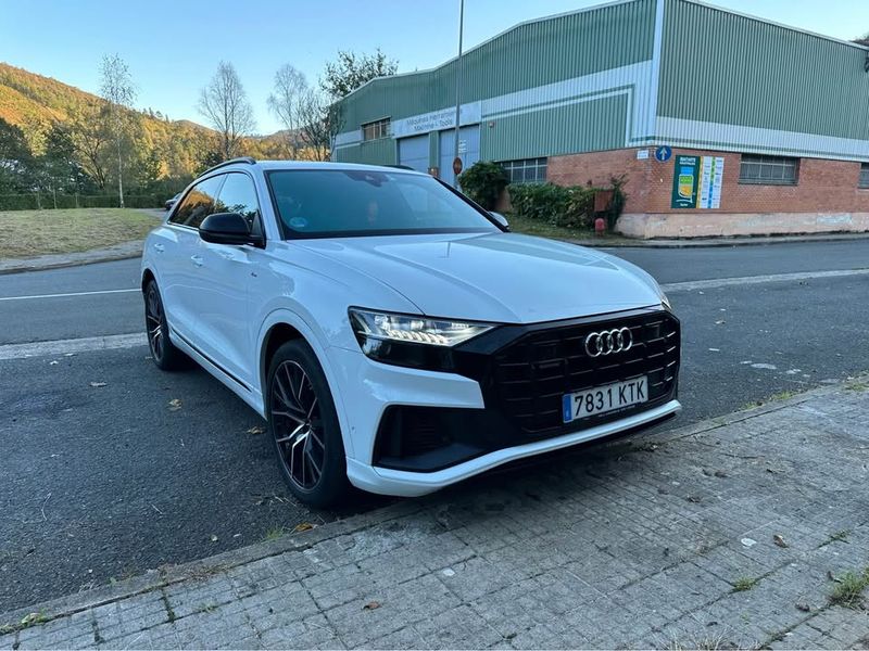 Audi Q8 • 2019 • 62,000 km 1