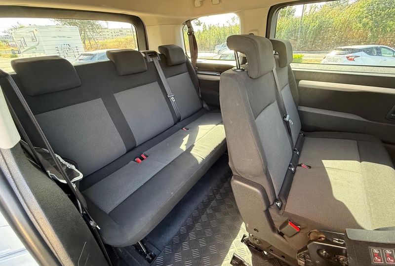 Toyota Previa • 2018 • 100,000 km 6