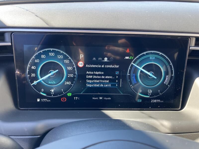 Hyundai Tucson • 2024 • 23,500 km 32