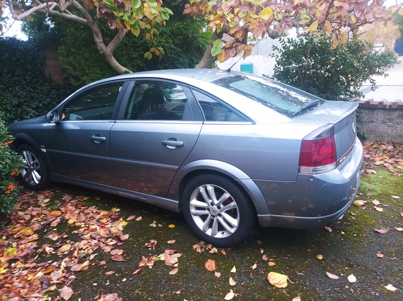 Opel Vectra • 2006 • 300,000 km 1