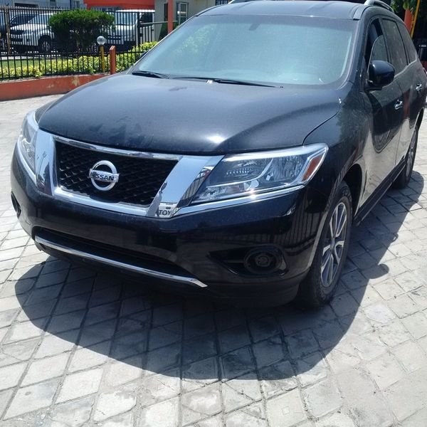 Nissan Pathfinder • 2015 • 34 km 1