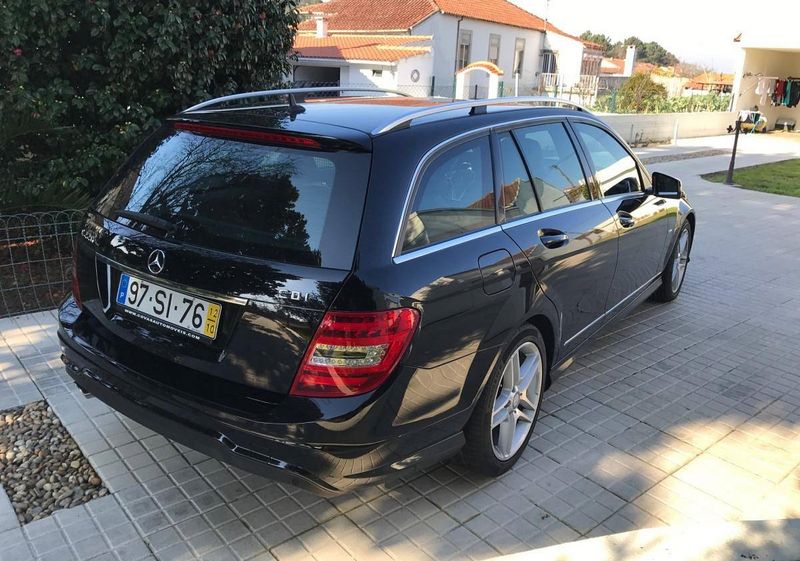 Mercedes-Benz C • 2012 • 83,000 km 3
