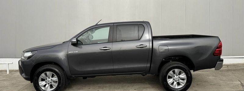 Toyota Hilux • 2019 • 201,000 km 6