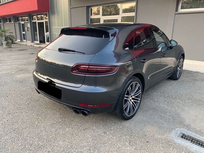 Porsche Macan • 2016 • 117,000 km 12