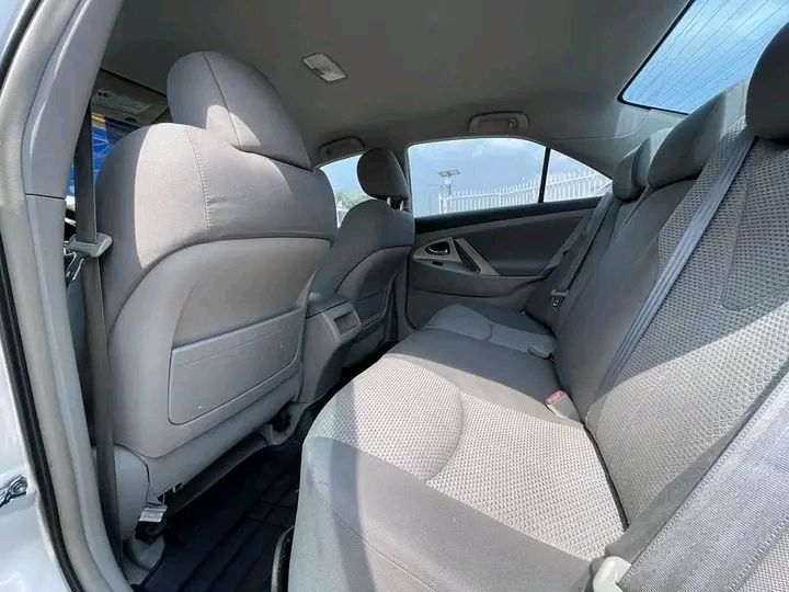 Toyota Camry • 2014 • 80,000 km 3