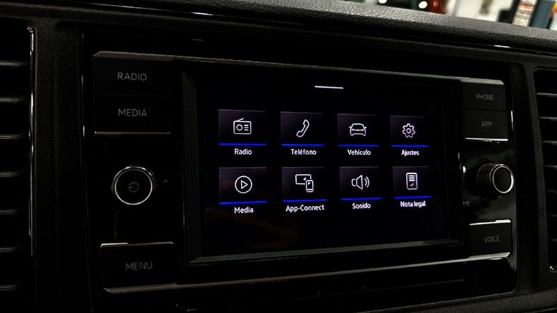 Volkswagen California • 2024 • 6,901 km 20