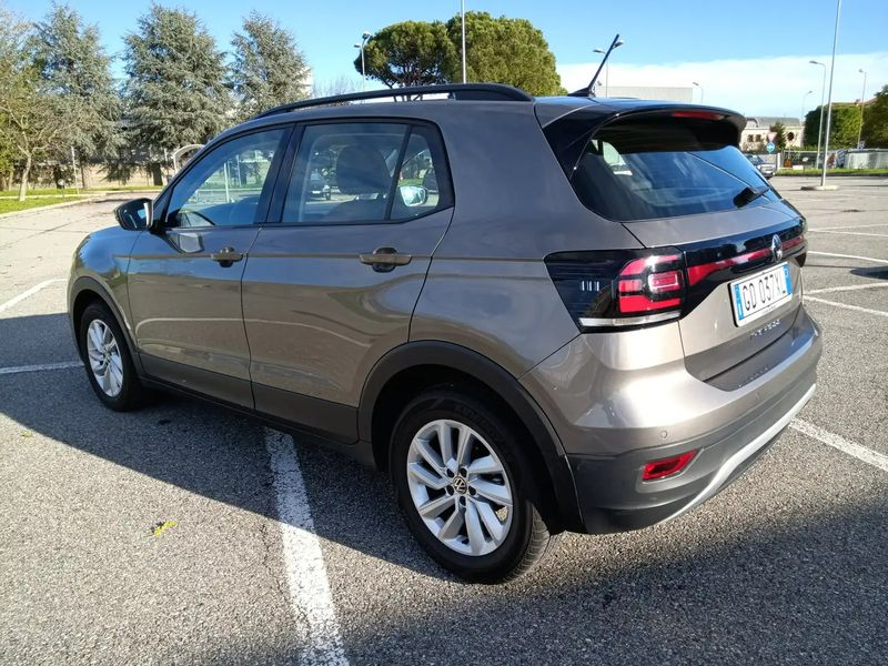 Volkswagen T-Cross • 2021 • 42,000 km 7