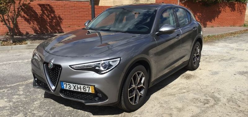 Alfa Romeo Stelvio • 2019 • 27,500 km 3
