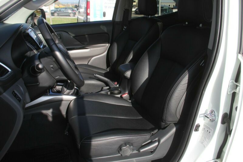 Mitsubishi L200 • 2017 • 95,000 km 9