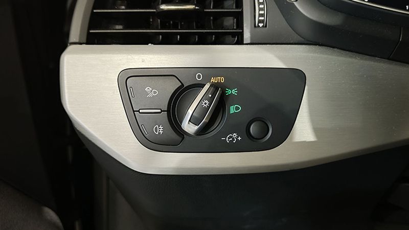 Audi A5 • 2022 • 20,784 km 18