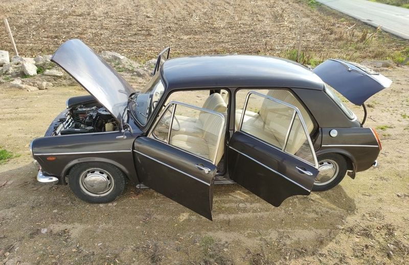 Fiat Siena • 1989 • 60,000 km 3