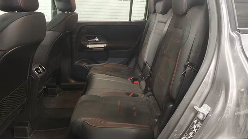 Mercedes-Benz GLB-Class • 2024 • 3,912 km 2