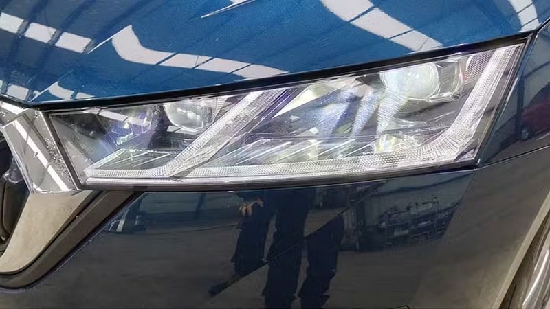 Škoda Octavia • 2020 • 58,659 km 12