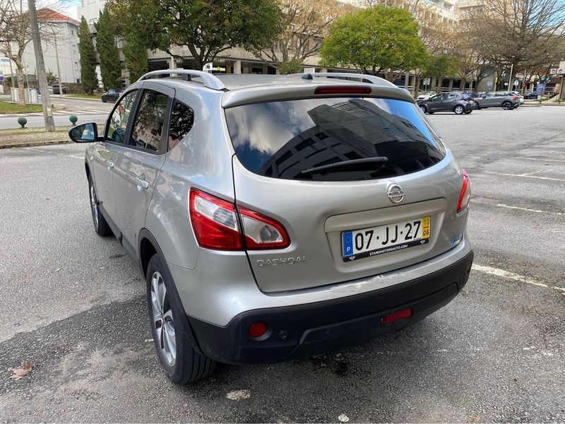 Nissan Qashqai • 2010 • 213,000 km 4