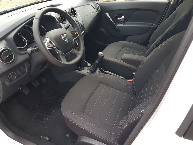 Dacia Sandero • 2020 • 80,000 km 4