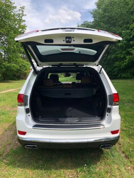 Jeep Grand Cherokee • 2019 • 53,581 km 10