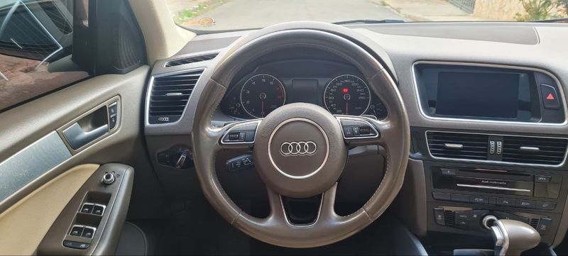 Audi Q5 • 2015 • 130,000 km 3