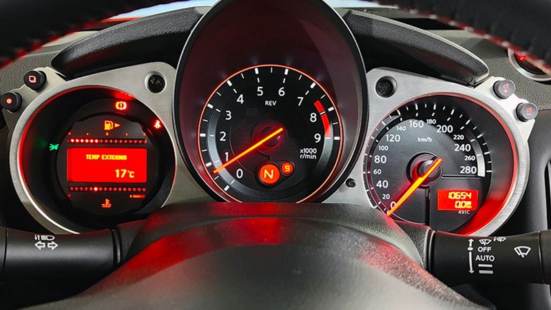 Nissan 370 Z • 2019 • 10,654 km 12