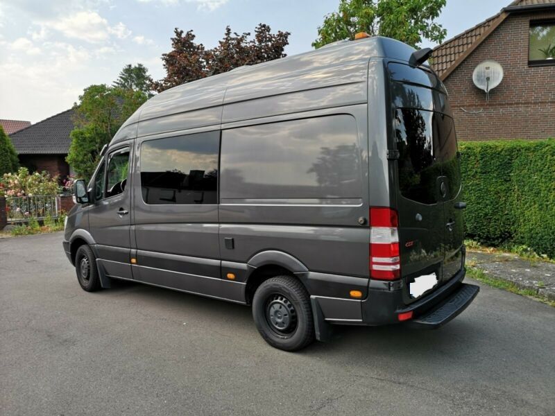 Mercedes-Benz Sprinter • 2011 • 114,000 km 4