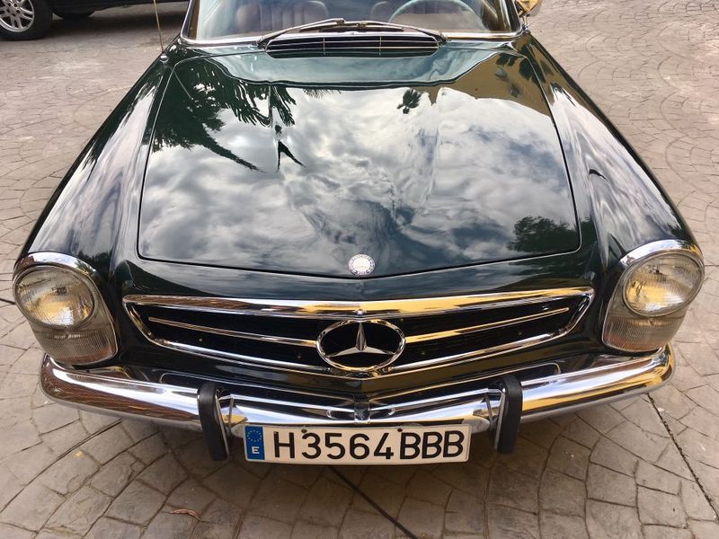 Mercedes-Benz SL-Class • 1969 • 80,000 km 7