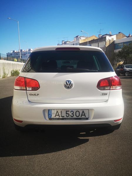 Volkswagen Golf • 2009 • 80,000 km 3