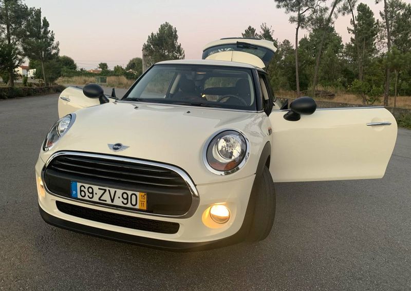 MINI One D • 2015 • 180,000 km 1