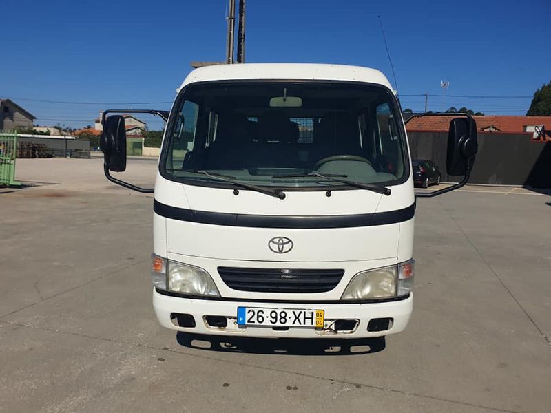 Toyota Dyna • 2004 • 322,000 km 4