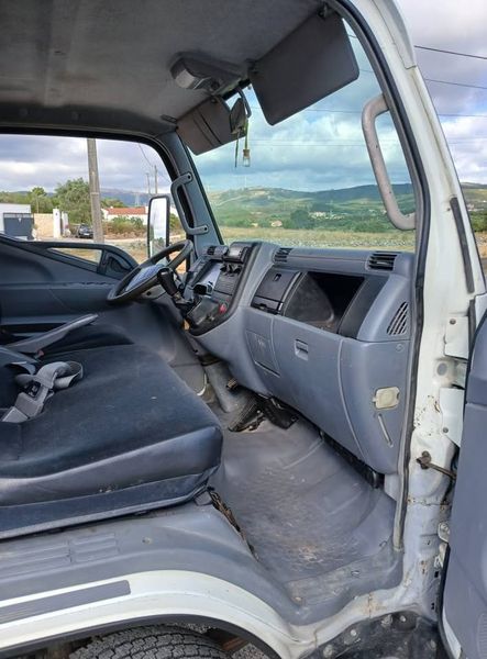 Mitsubishi Fuso canter • 2007 • 189,000 km 6