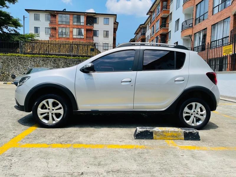 Renault Stepway • 2017 • 36,000 km 2