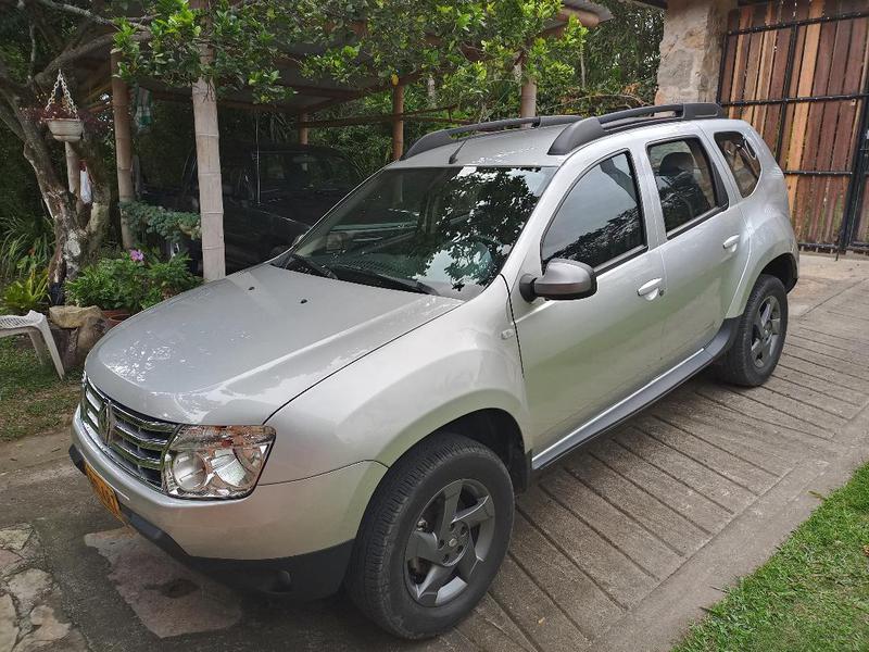 Renault Duster • 2015 • 39,000 km 4