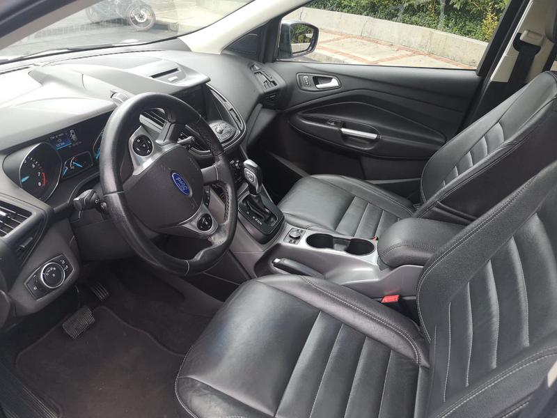 Ford Escape • 2015 • 81,301 km 6