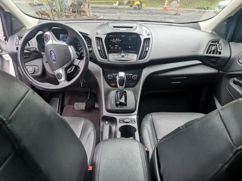 Ford Escape • 2015 • 81,301 km 3