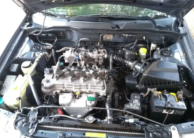 Nissan Almera • 2001 • 210,000 km 10