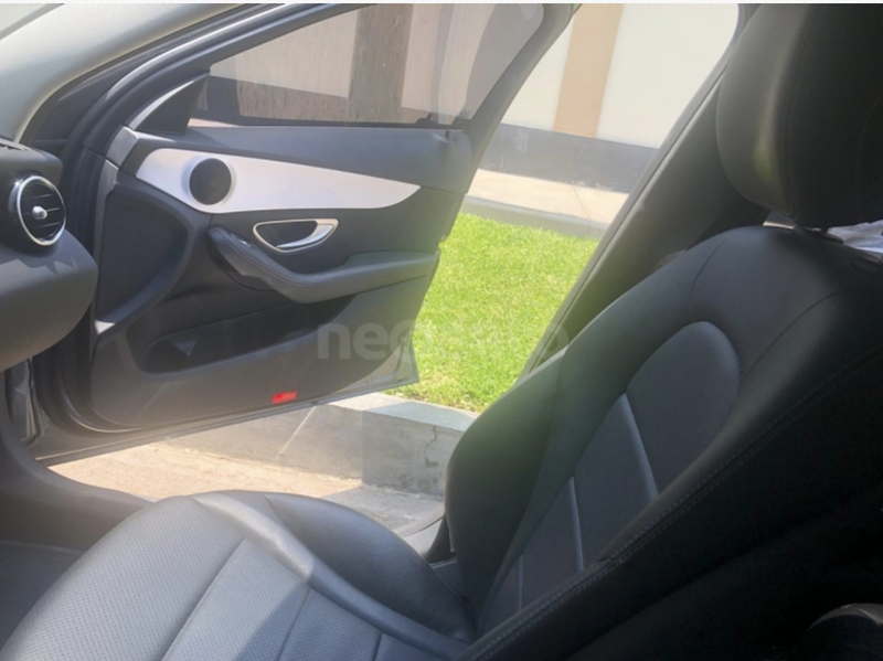 Mercedes-Benz C • 2017 • 26,000 km 7