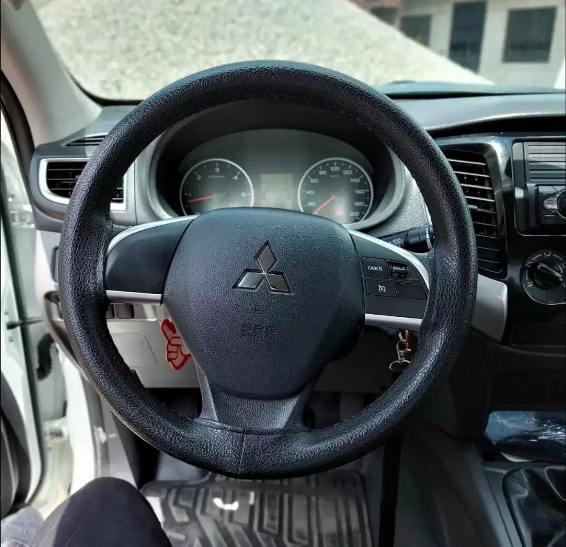 Mitsubishi L200 • 2019 • 27,000 km 5