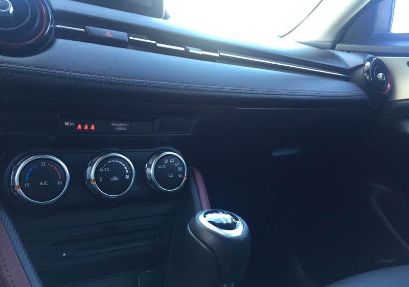 Mazda CX-3 • 2015 • 63,000 km 17