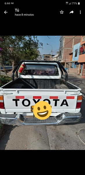Toyota Hilux • 1988 • 1,000 km 4