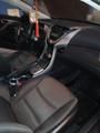 Hyundai Elantra • 2012 • 96,000 km 3